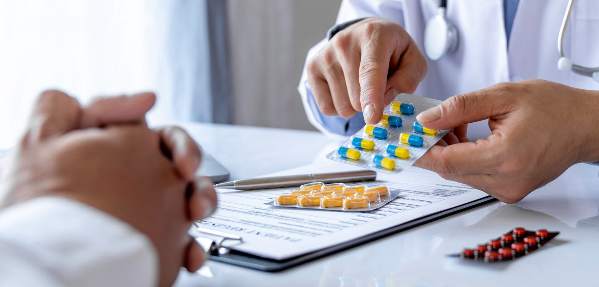 Tipps zur richtigen Einnahme Ihrer Medikamente Tipps zur richtigen Einnahme Ihrer Medikamente